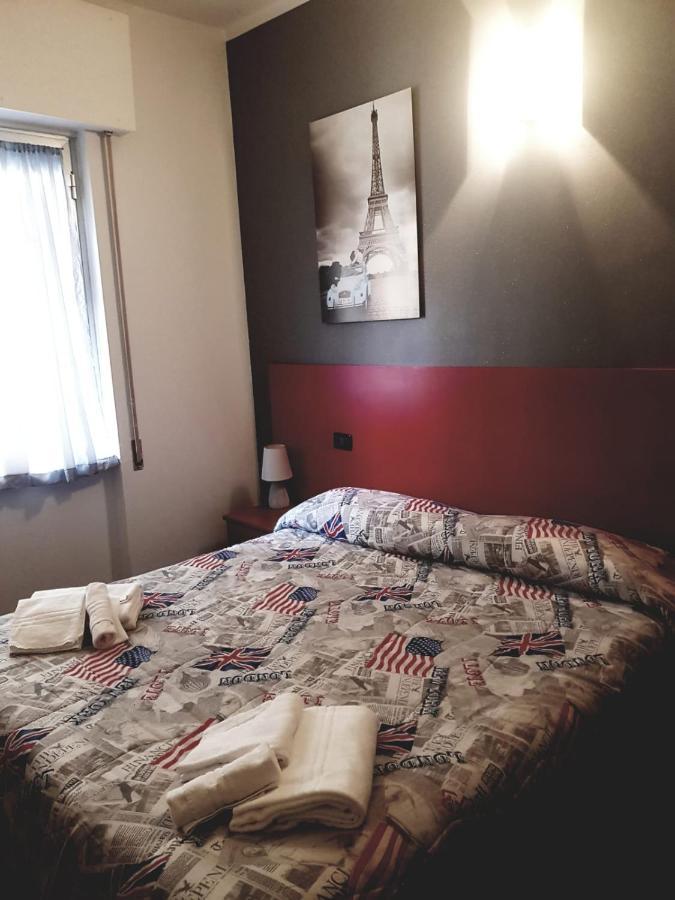קוגולטו Hotel La Torre מראה חיצוני תמונה